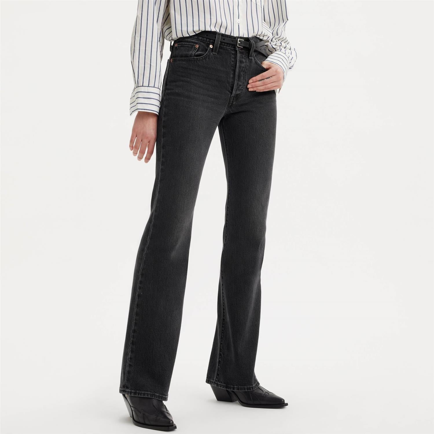 WEDGIE BOOT ON THE TOWN NO CRACKLE