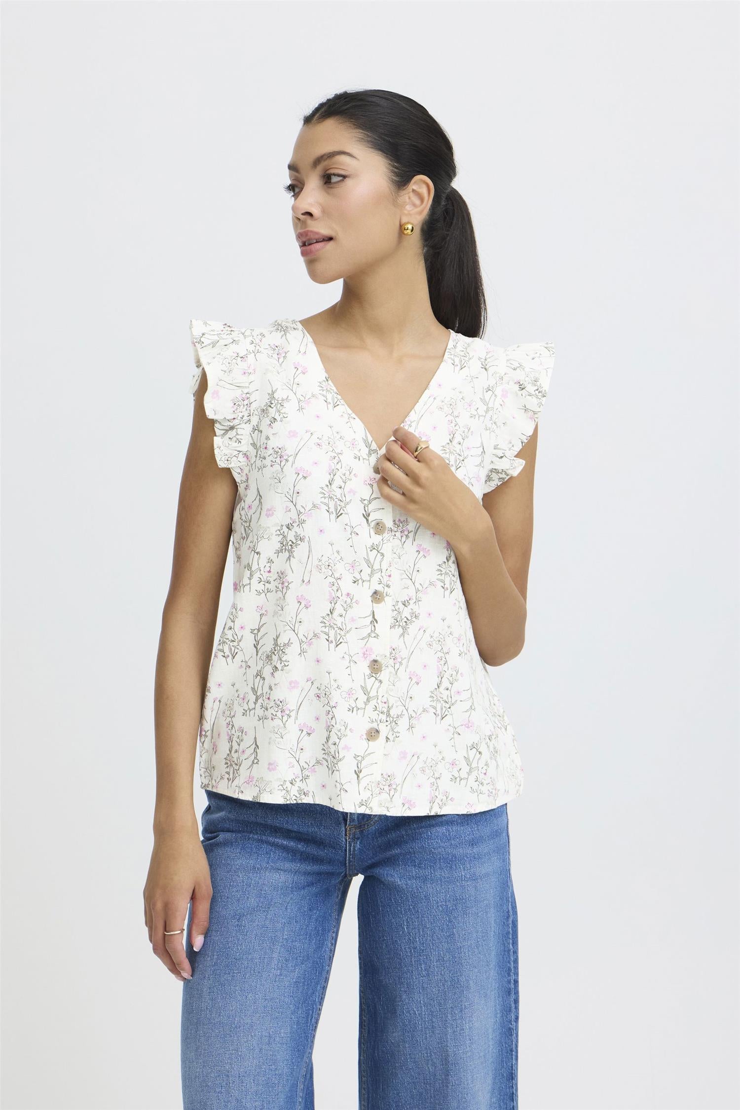 Byfalakka Ruffle Shirt
