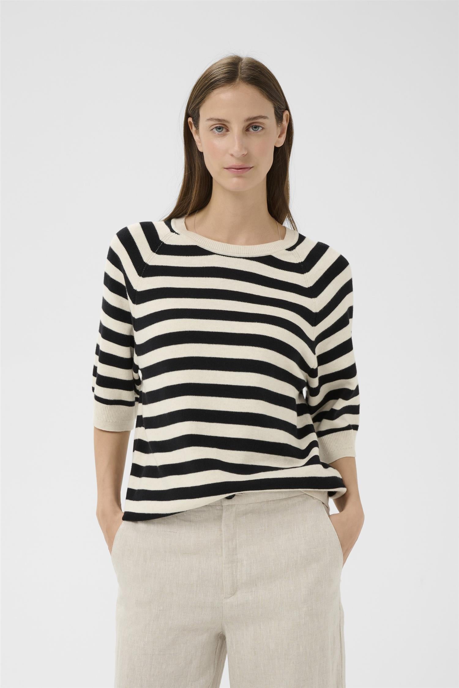 Madieiw Tee