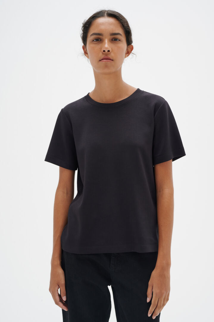 VincentIW Karmen tshirt
