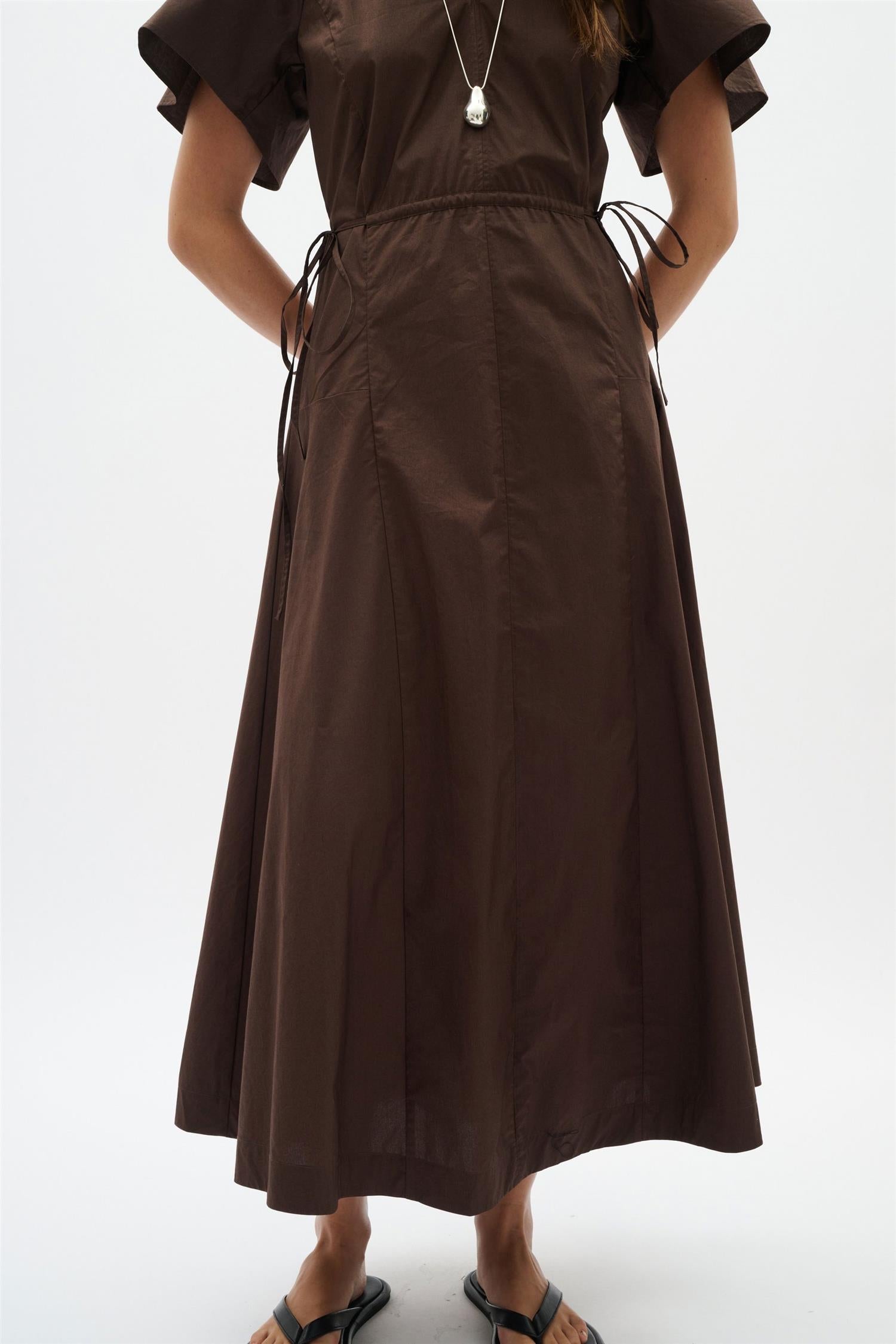 Raveniw Dress
