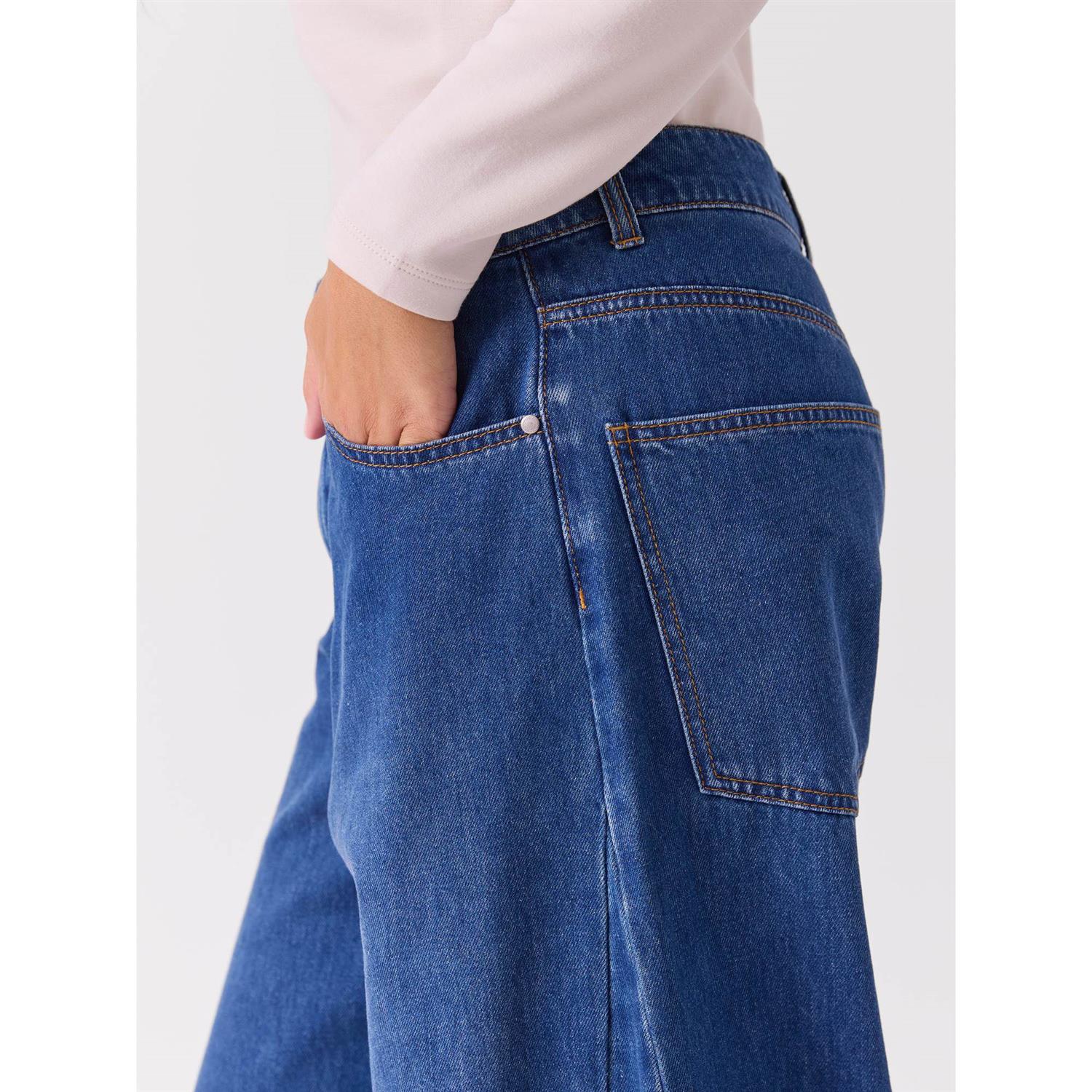Soleil Jeans