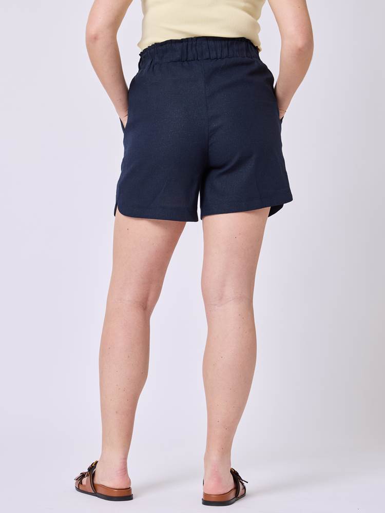 Mariella pullon shorts