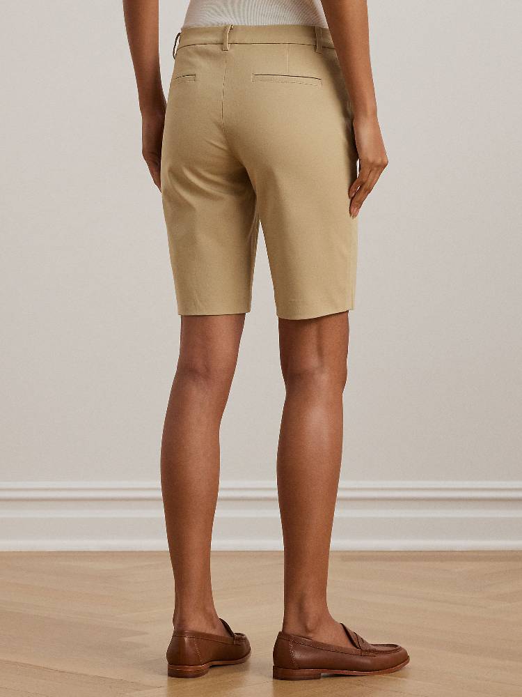 REALEEN-SHORT
