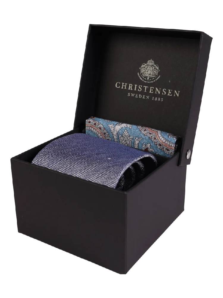 Tie & Pocket Square