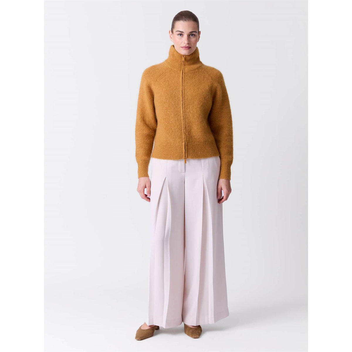 Carmela Cardigan