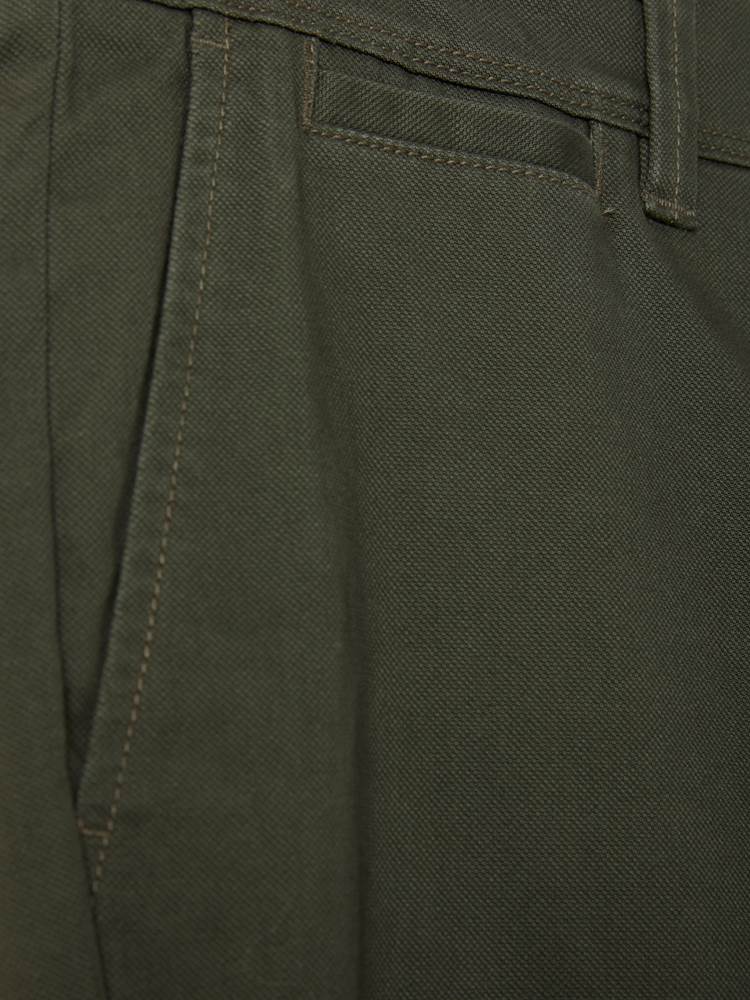 Christer chinos