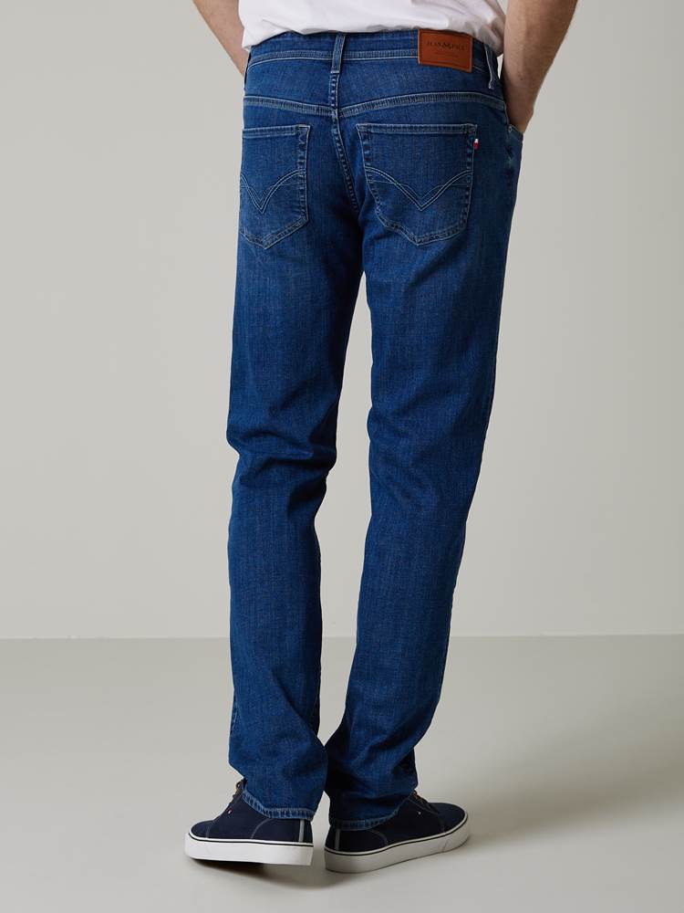 Pierre blue stretch