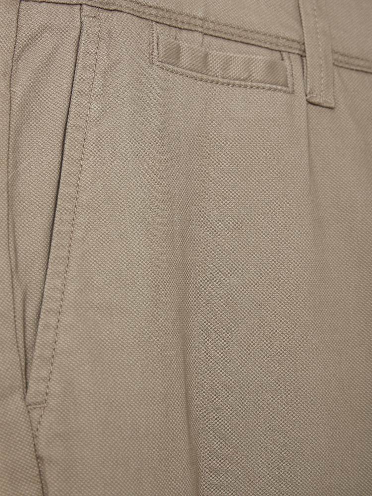 Christer chinos