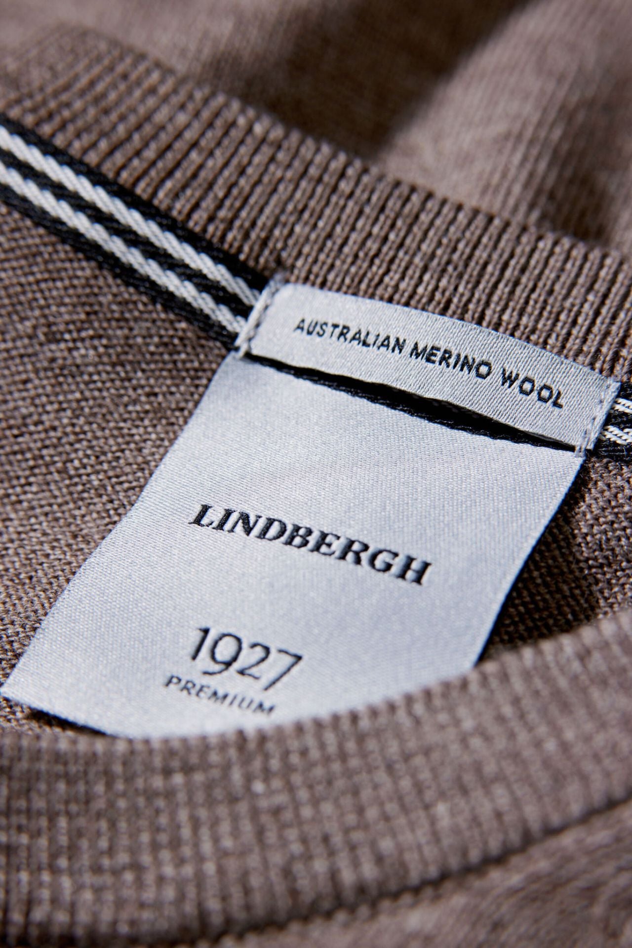 100% merino crew neck knit