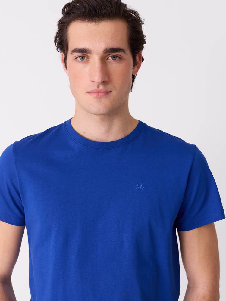 Eliot T-Skjorte
