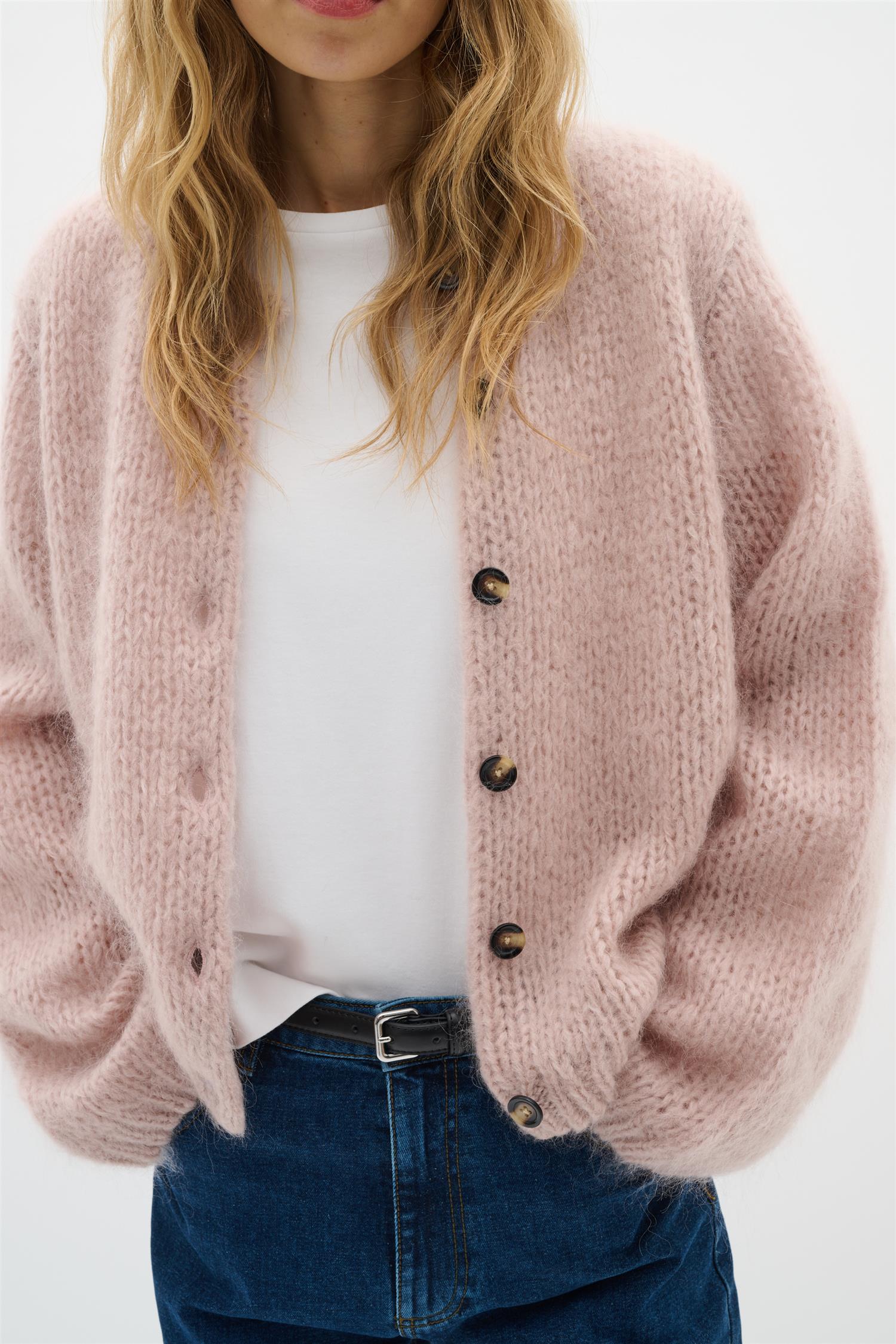 Jetraiw Cardigan