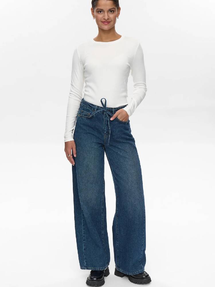 NUBROOKLYN JEANS