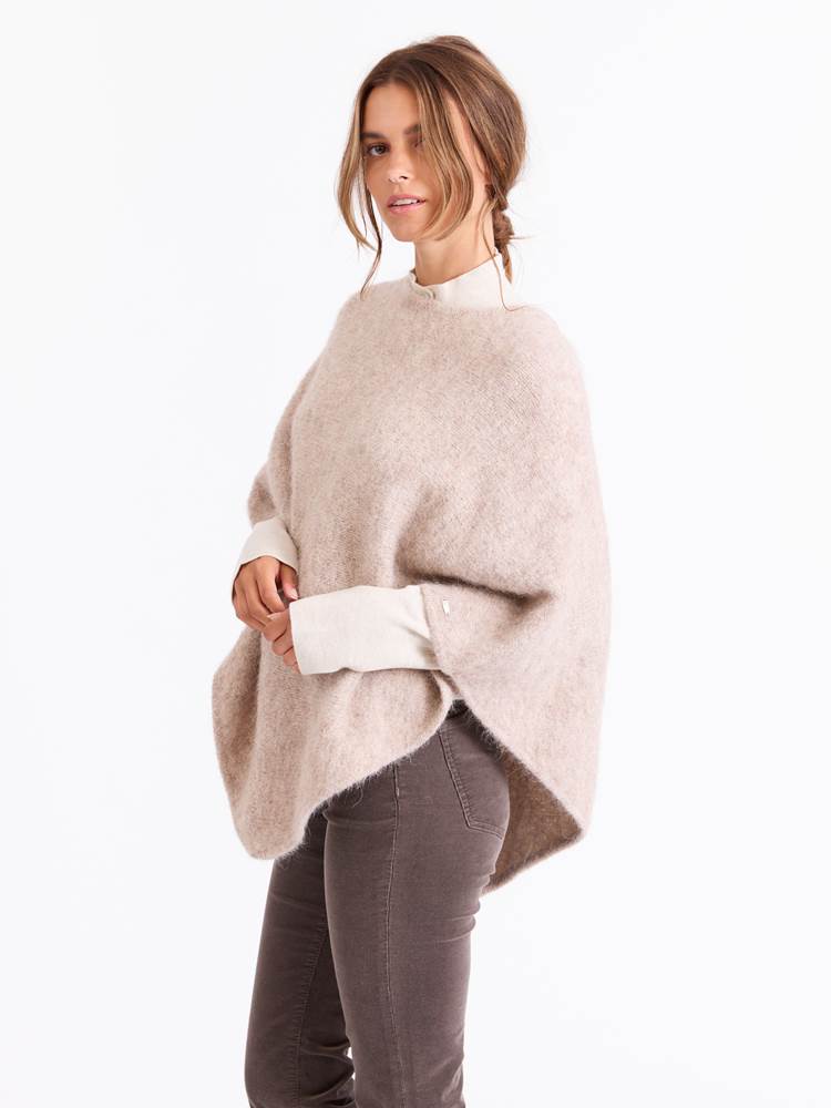 Hanne poncho