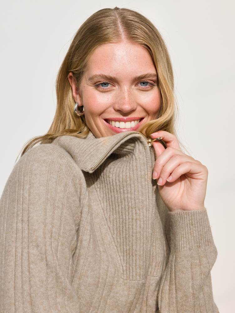 Satine høyhalset genser