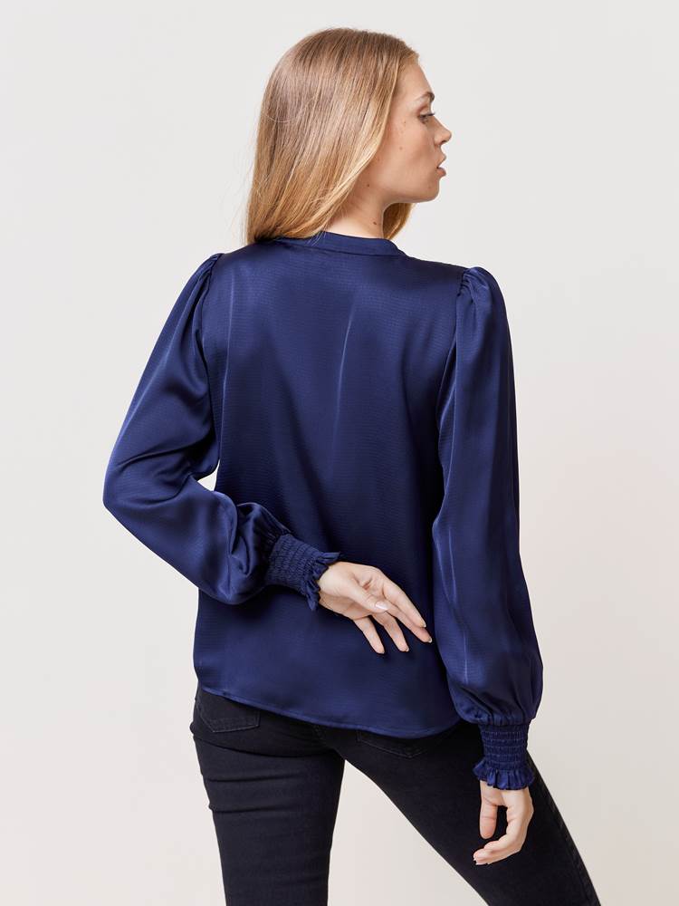 Leia bluse