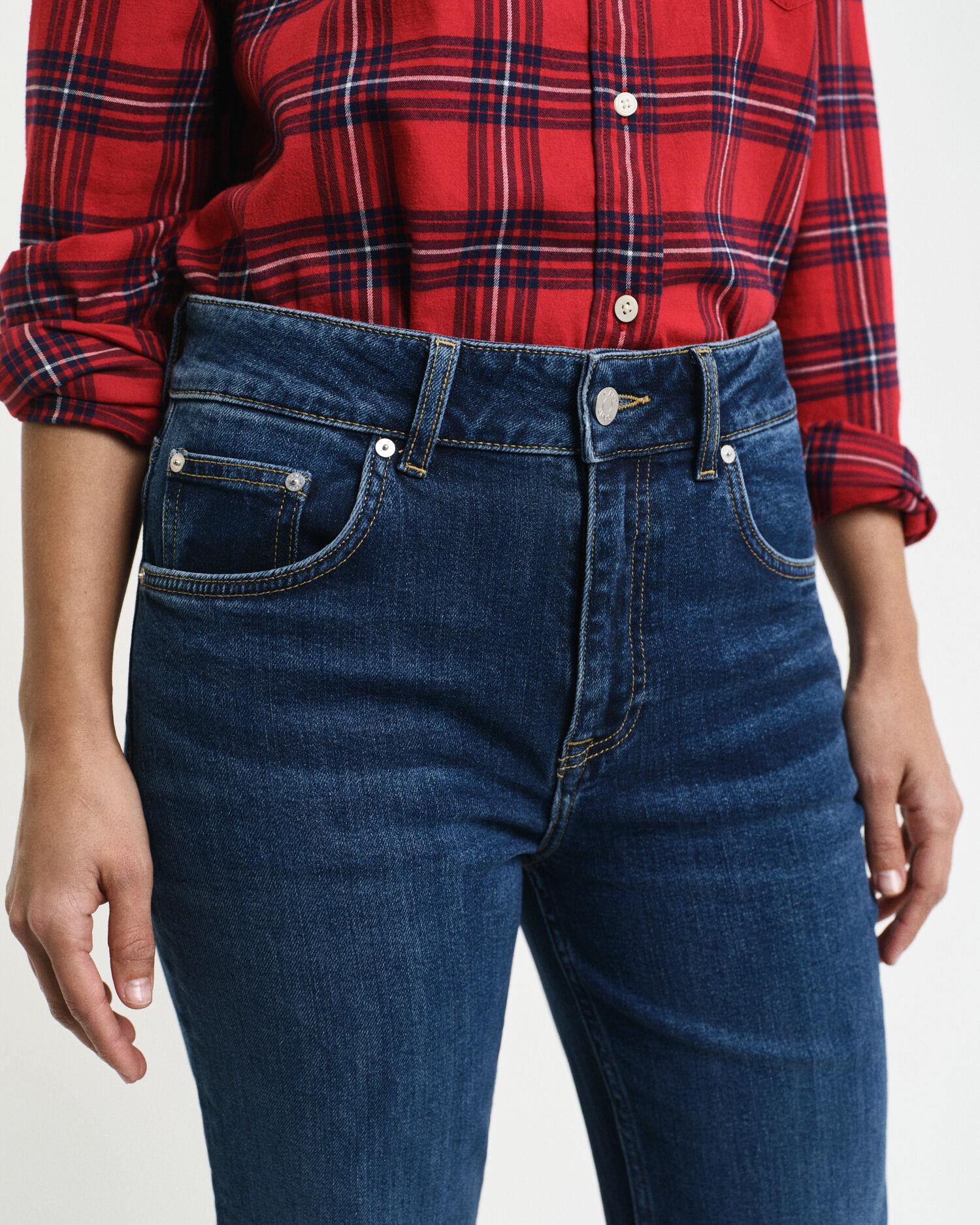 SLIM FLARE JEANS
