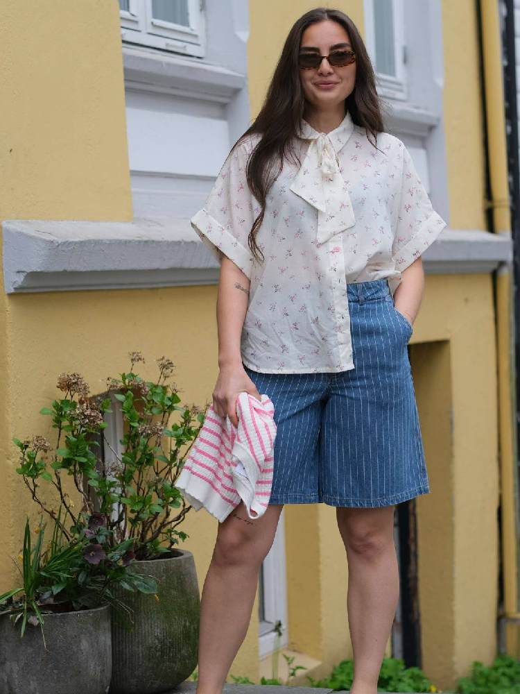 NULULIANA SS BOW SHIRT