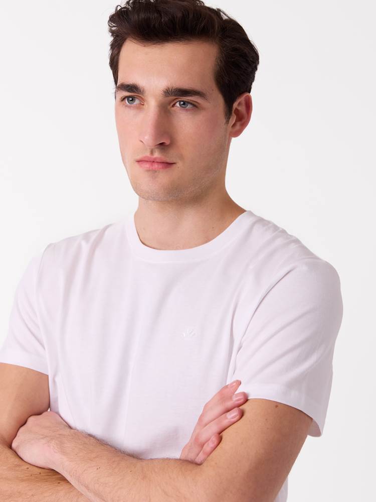 Eliot T-Skjorte