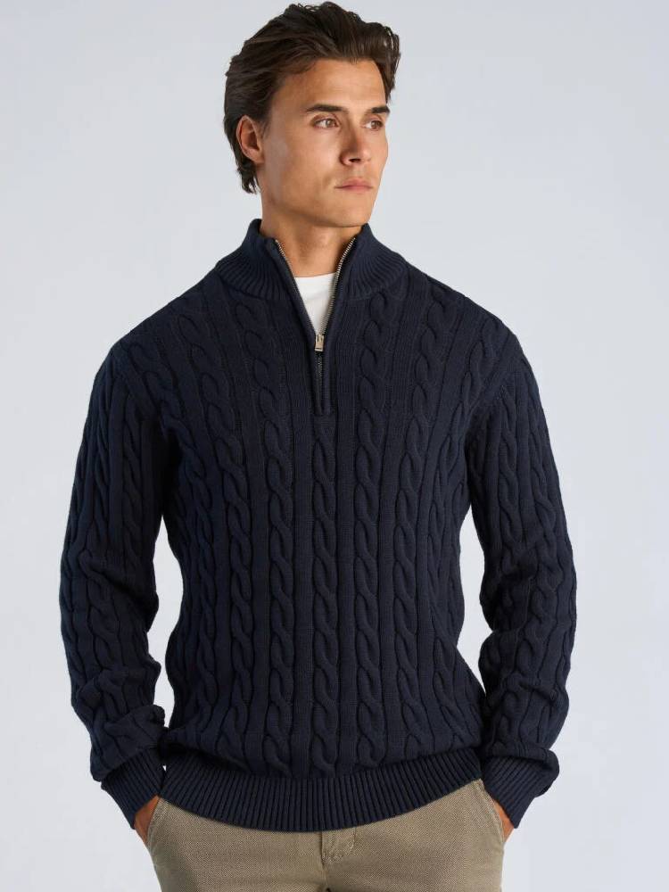 Cabel zip-neck knit
