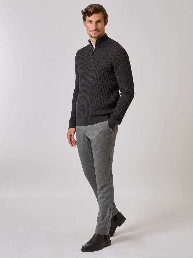 Easton kabel zip neck