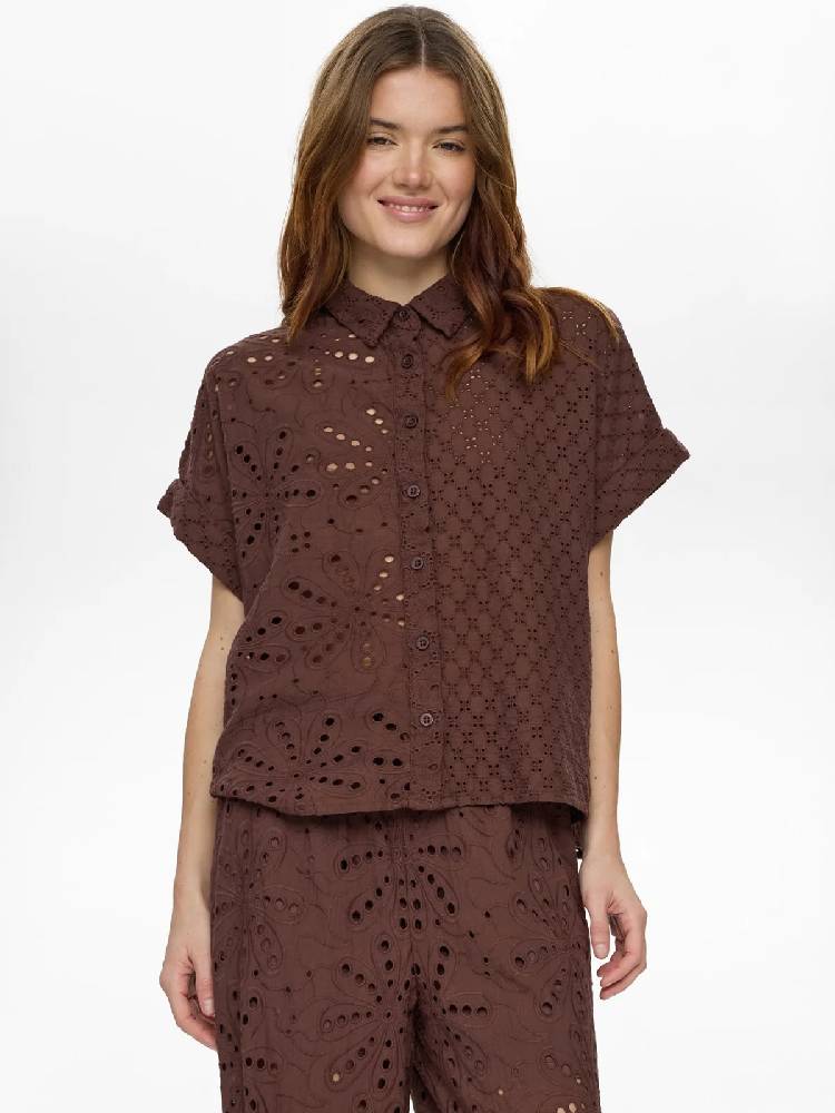 NUPALMA SLEEVELESS SHIRT