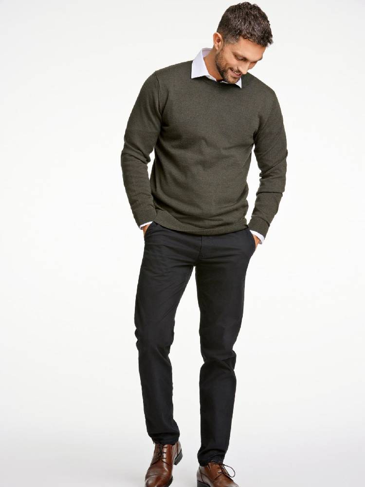 100% merino crew neck knit