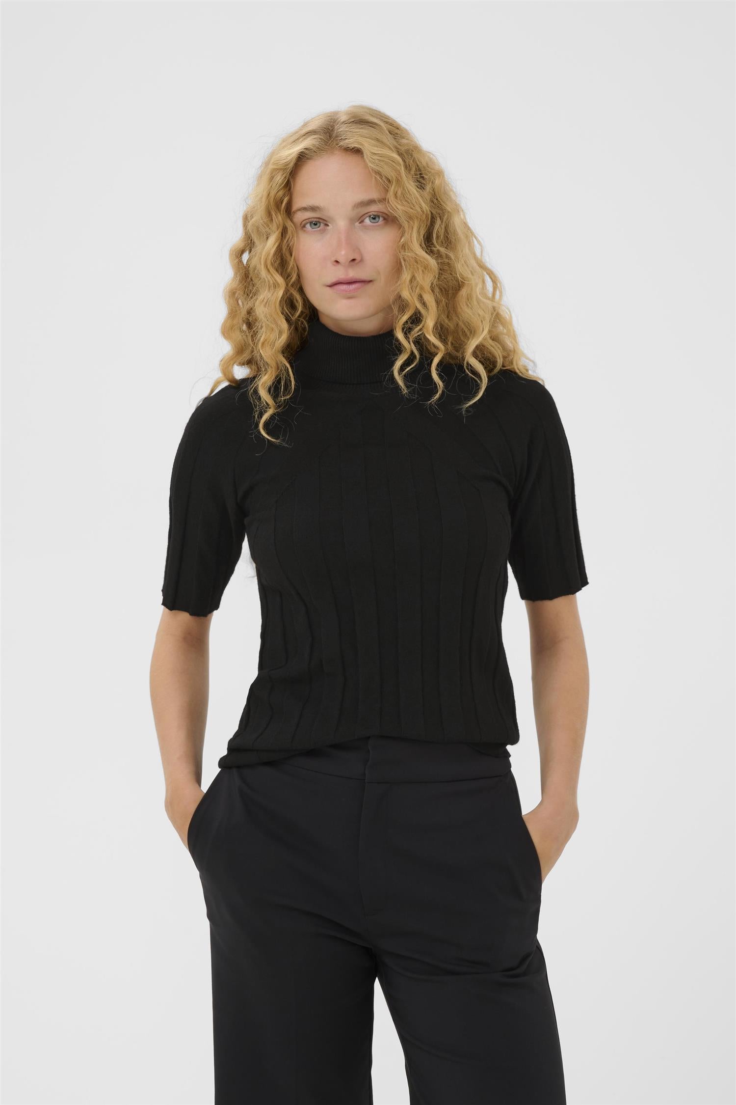 Nikolaiw Kellsie Ss Pullover
