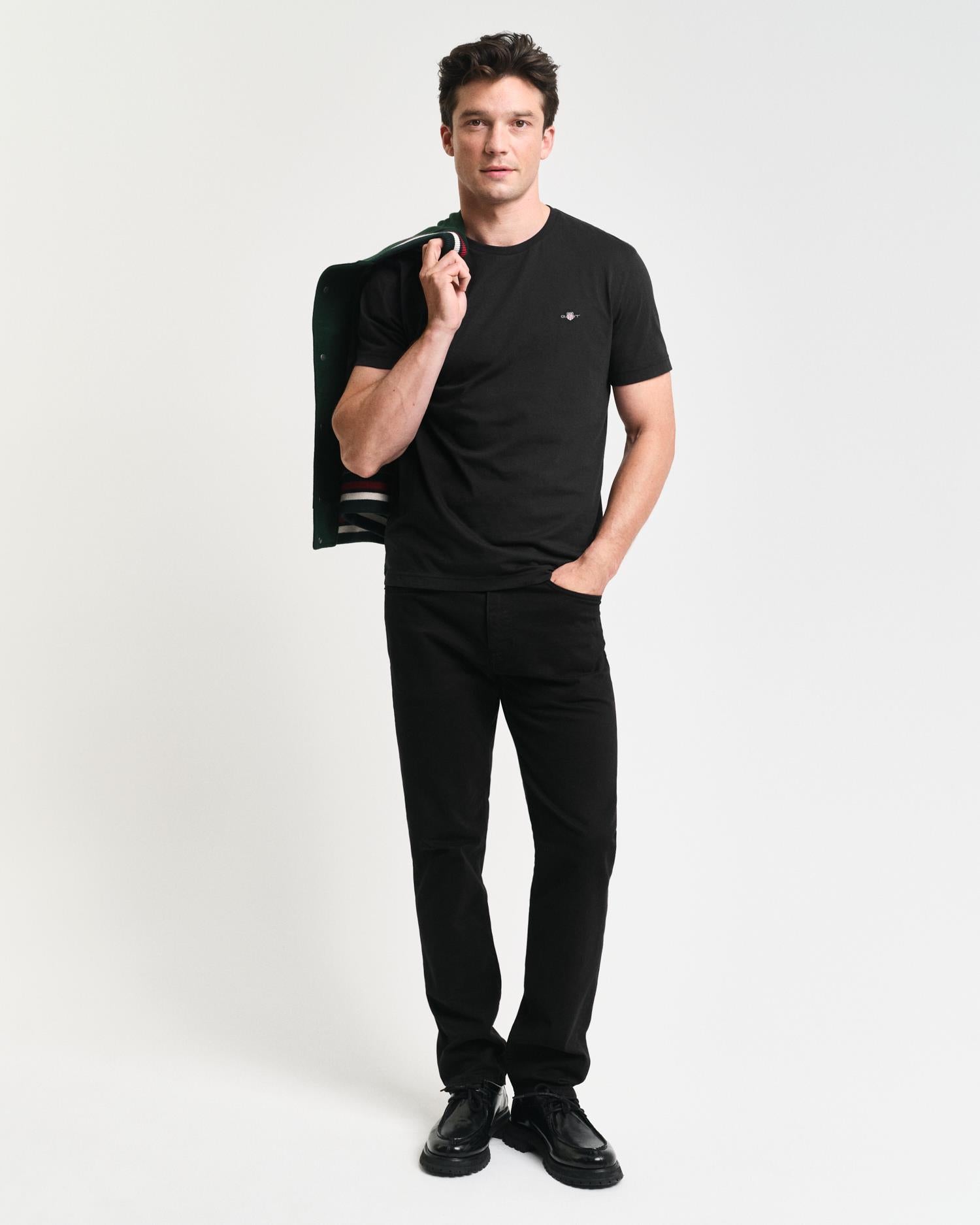 REG SHIELD SS T-SHIRT