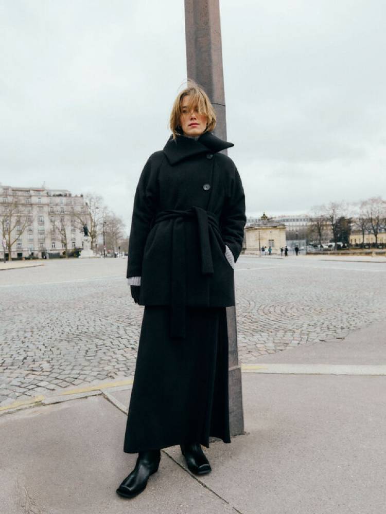 Yunahiw Collar Coat