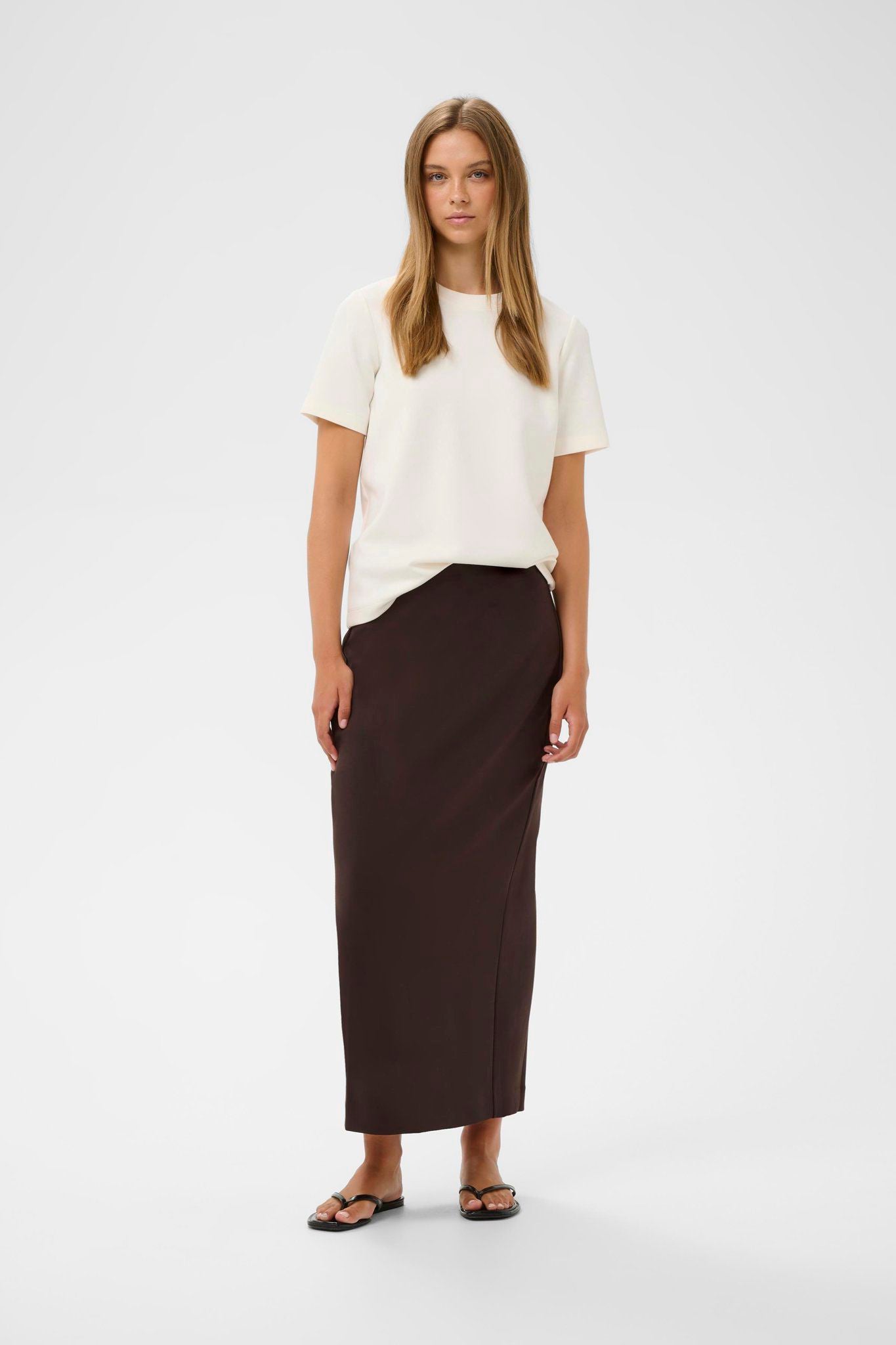 Aidaiw Skirt