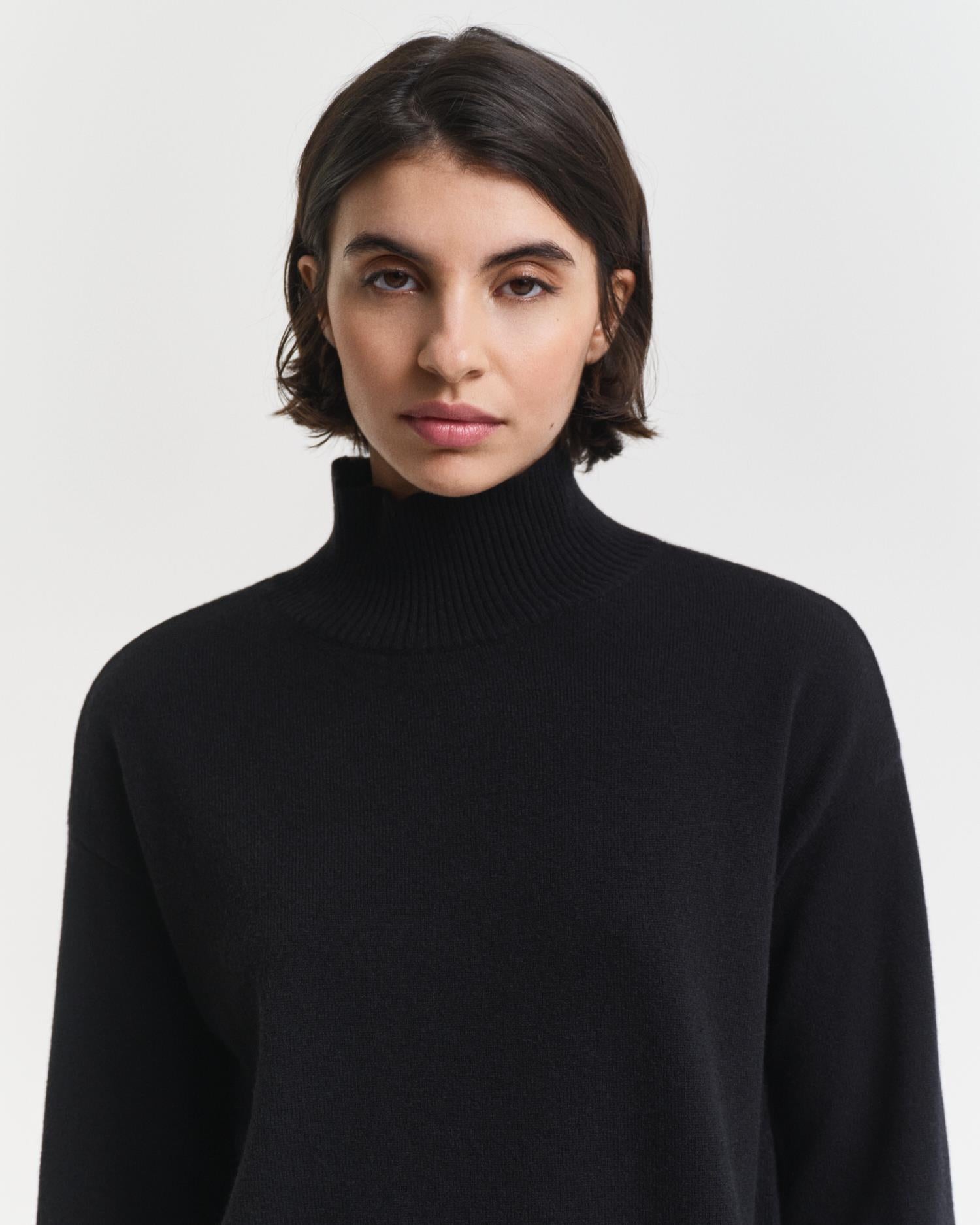 SUPERFINE LAMBSWOOL MOCK NECK