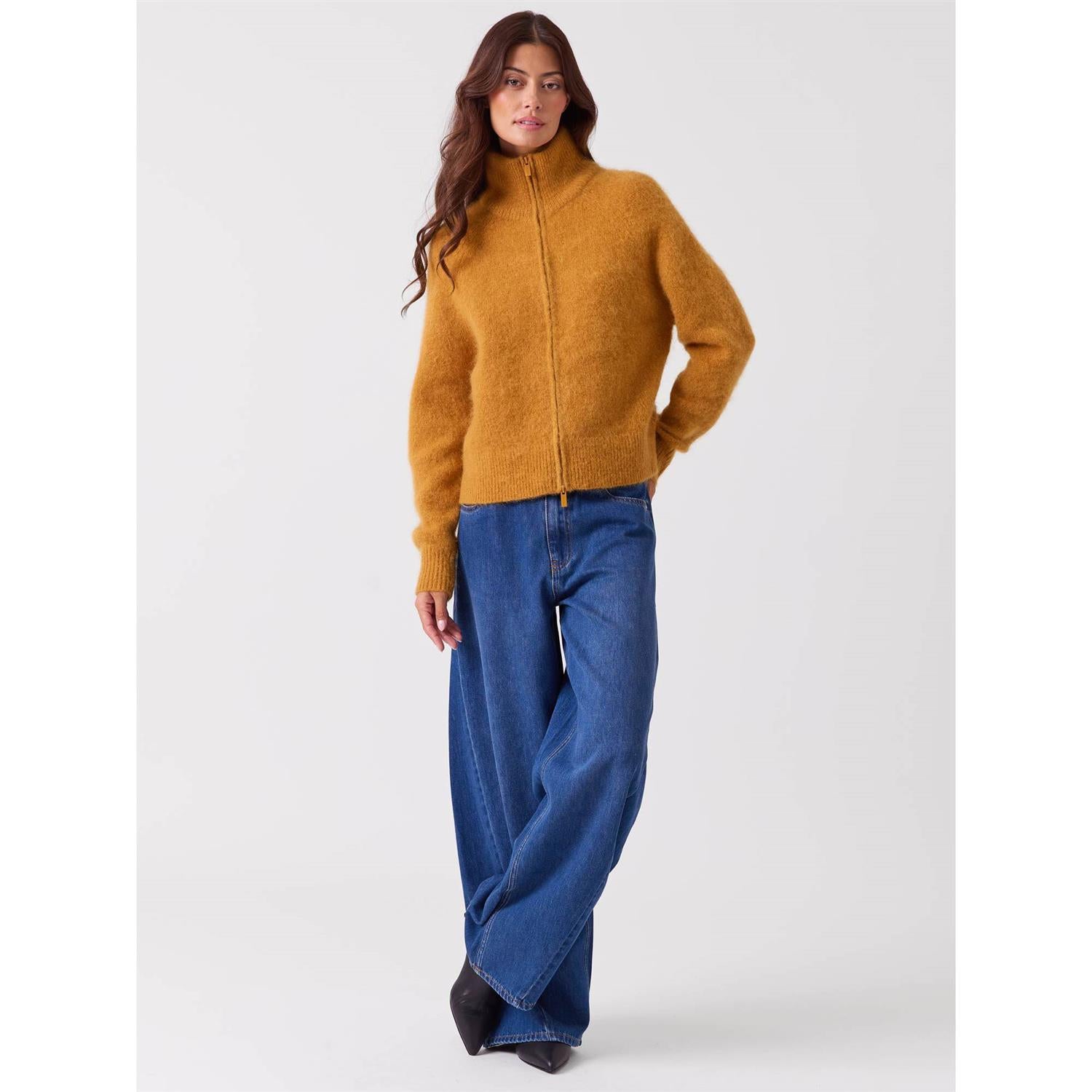 Carmela Cardigan