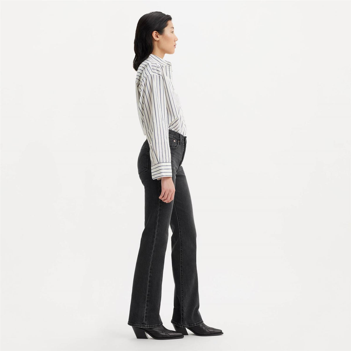 WEDGIE BOOT ON THE TOWN NO CRACKLE