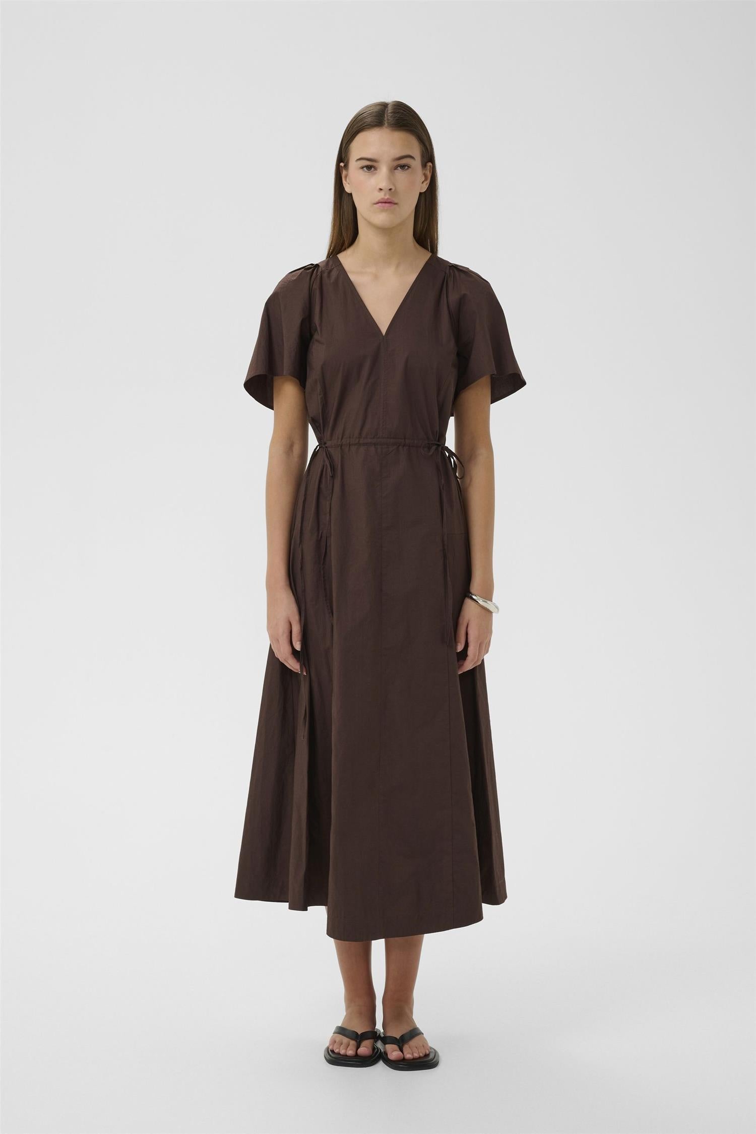 Raveniw Dress