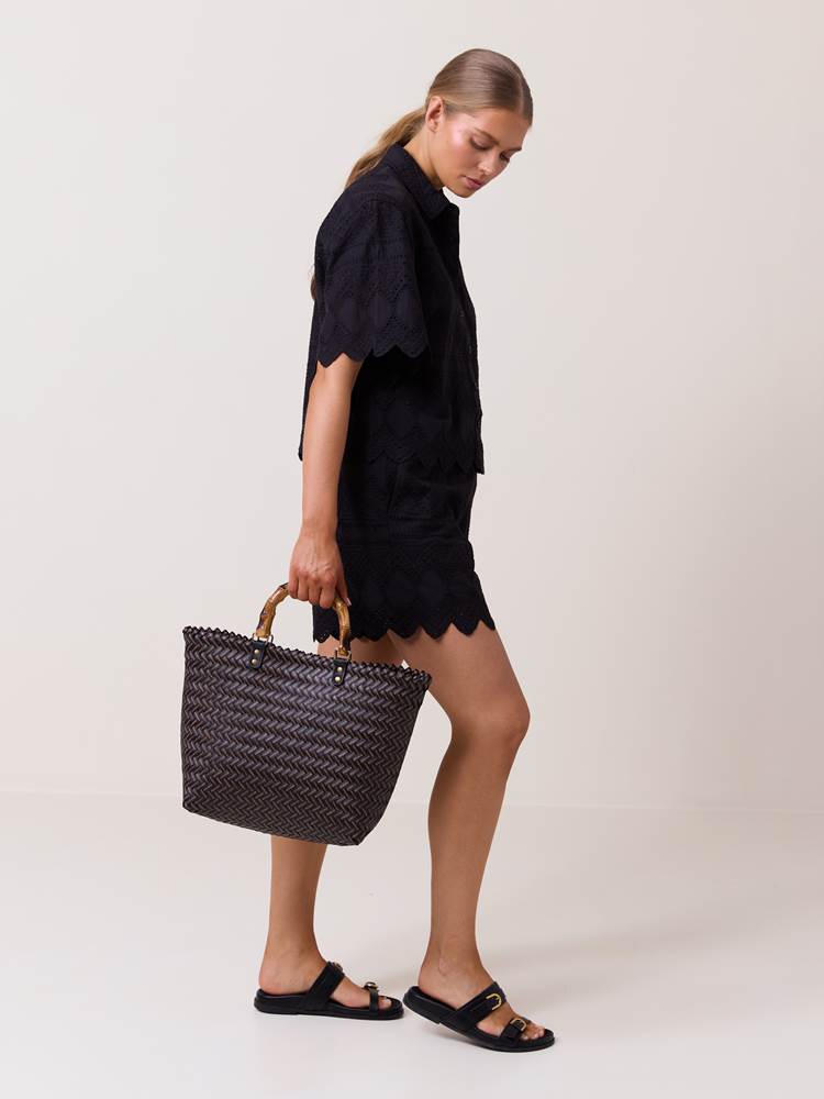 Sandy Veske/ 4