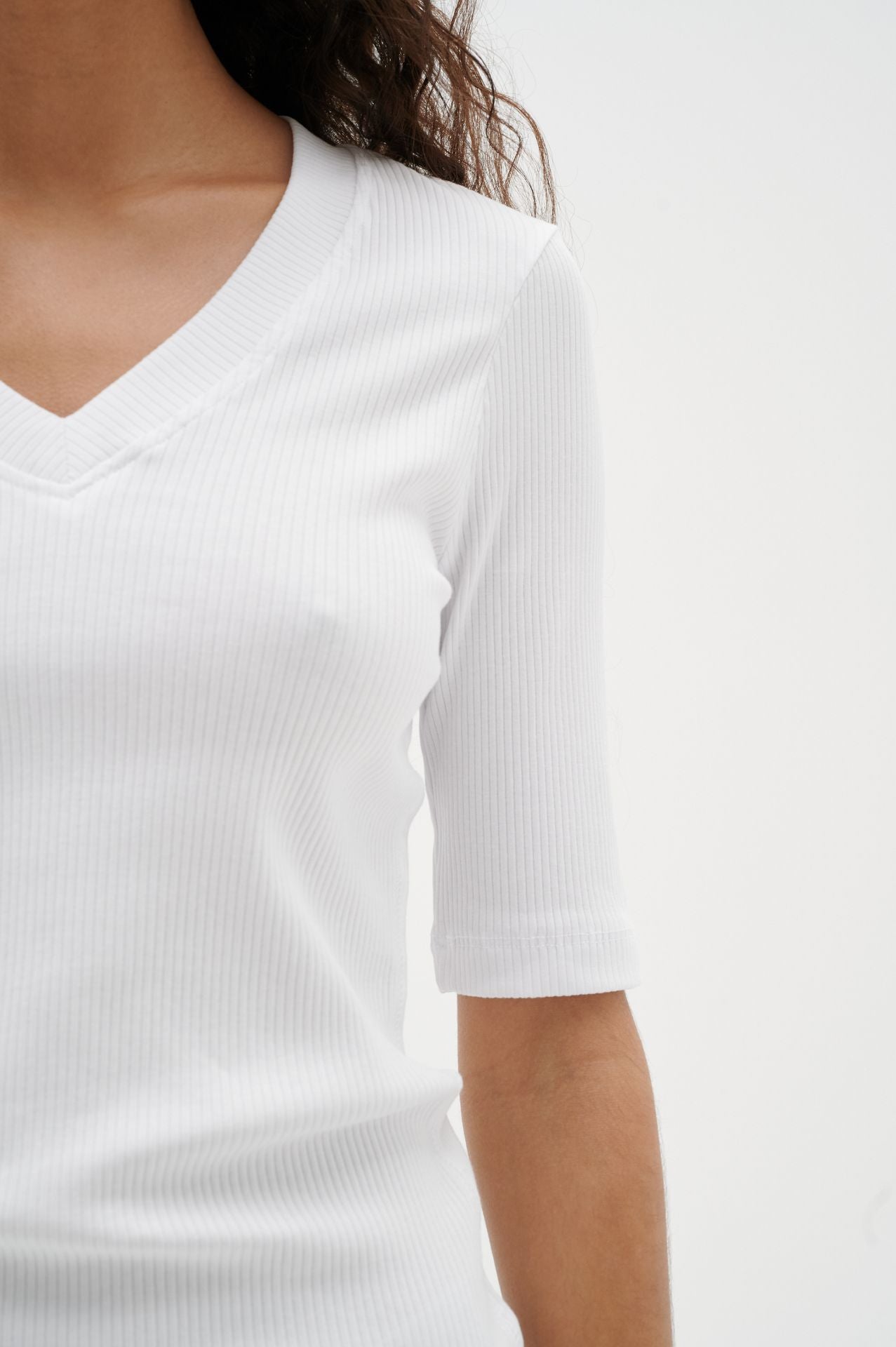 DagnaIW V T-shirt