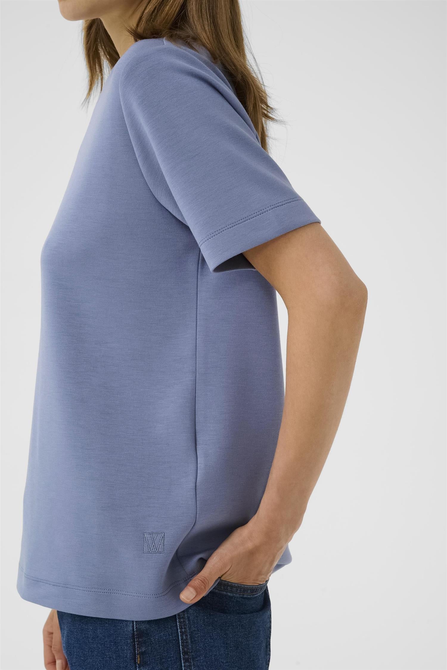 Vincentiw Karmen Tshirt