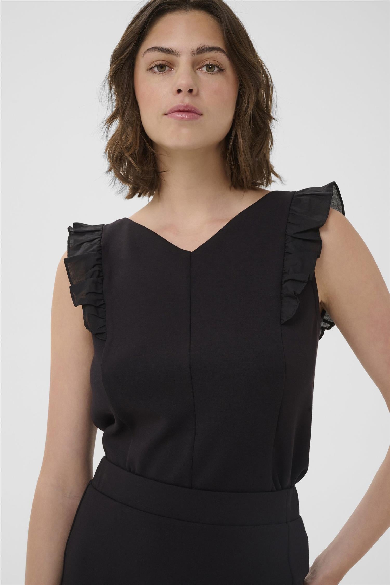 Picueiw Vincentiw Flounce Top