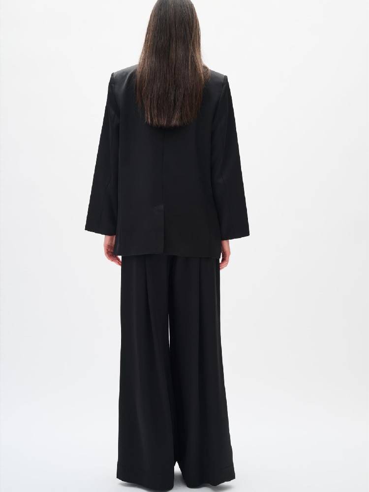 Zumahiw Pant
