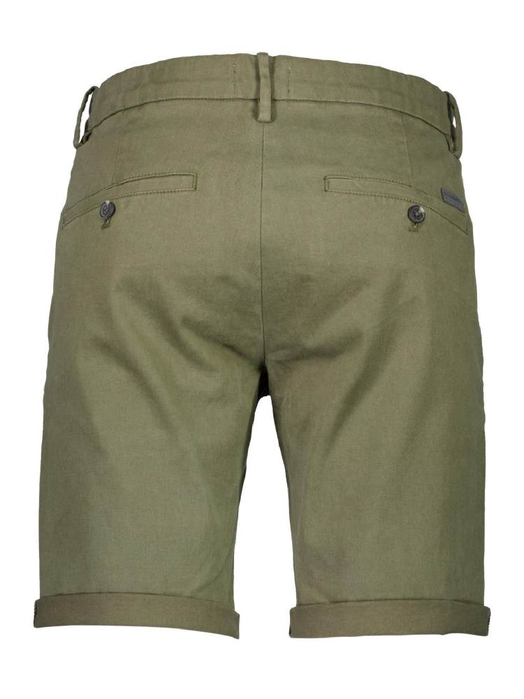 Superflex chino shorts