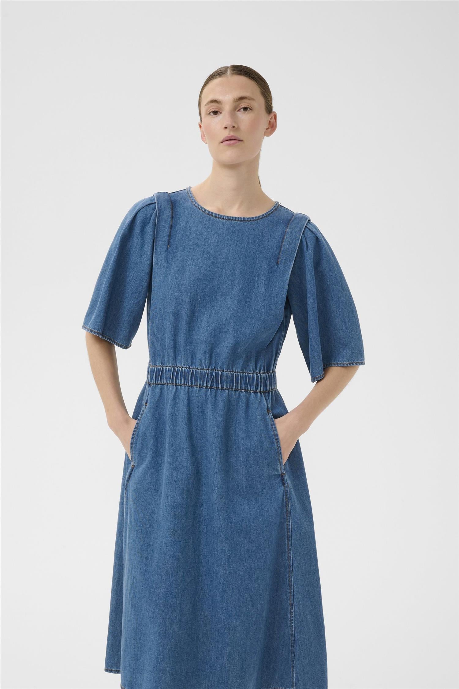 Glenniw Dress
