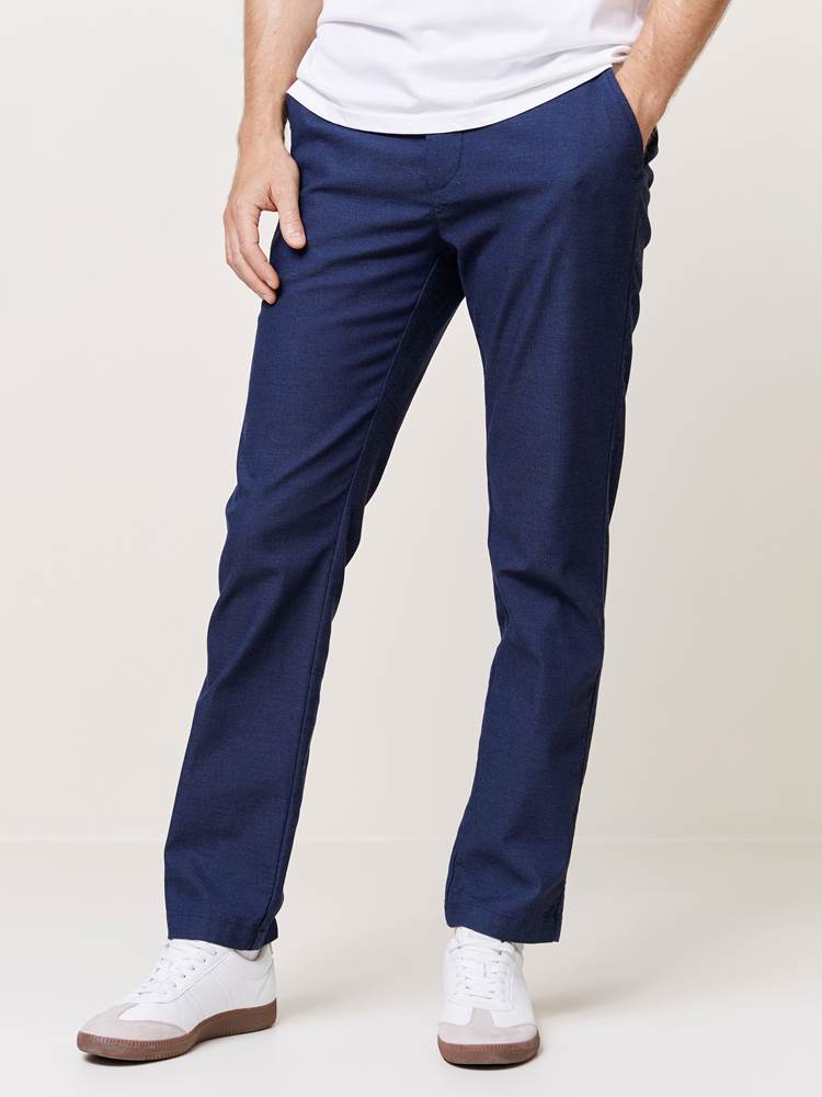 Christer herringbone chinos