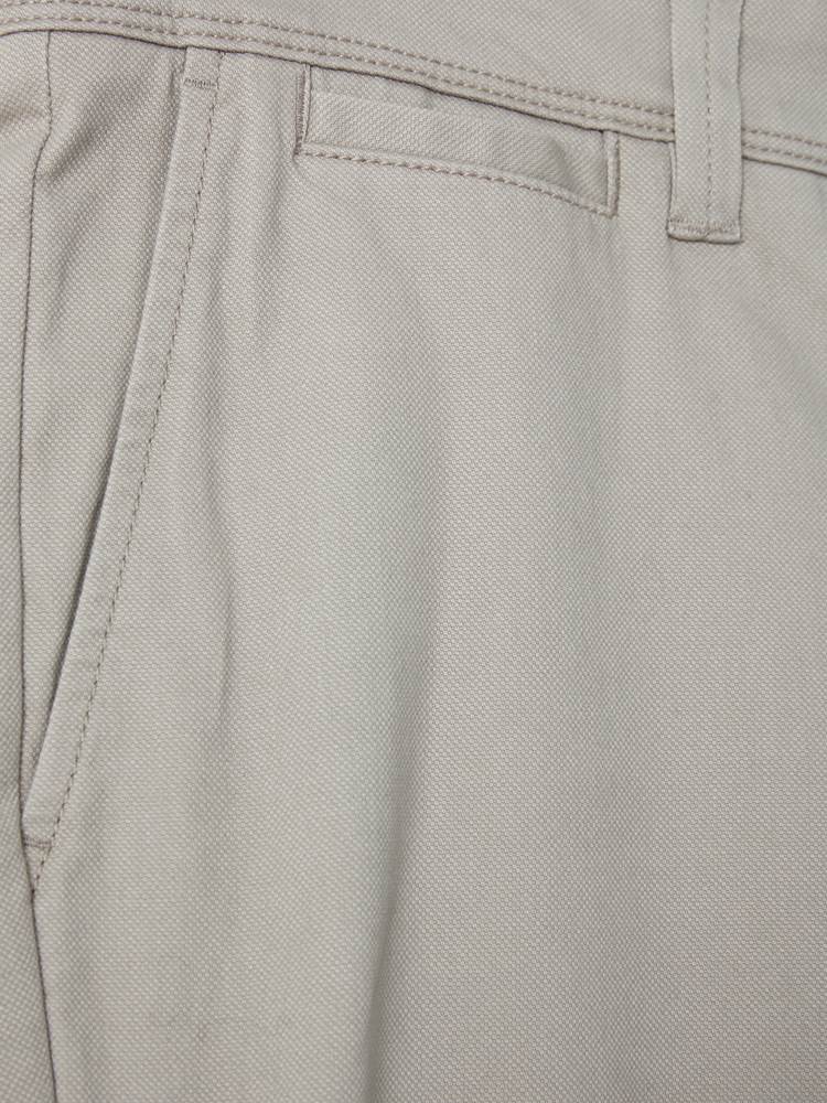 Christer chinos