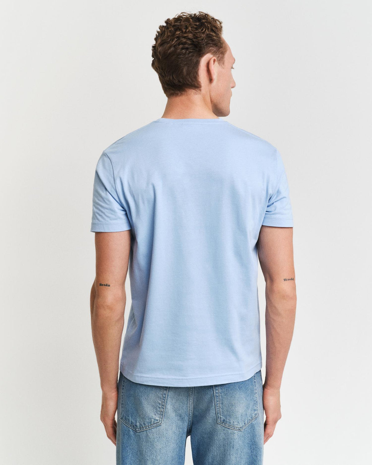 REG SHIELD SS T-SHIRT