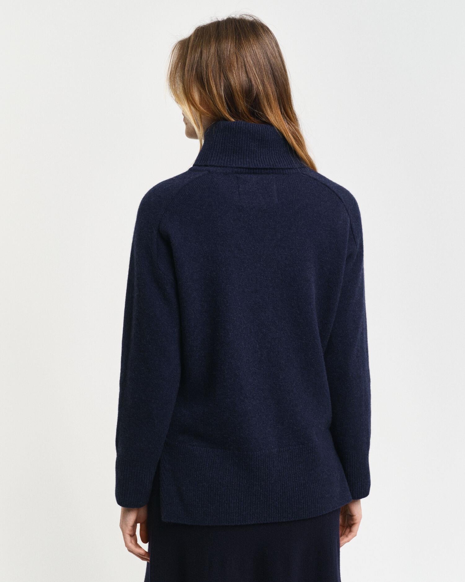 HERRINGBONE DETAIL ROLLNECK