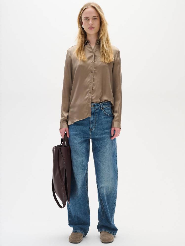 Leonore Shirt Premium
