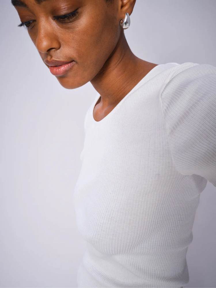 MMElaine O-SS Seamless Silk Tee