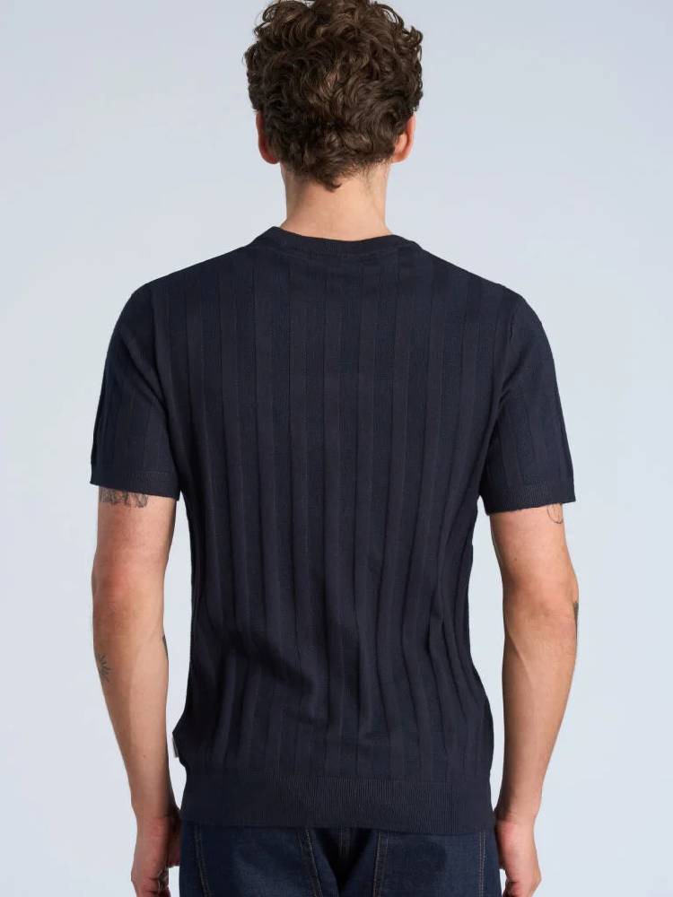 Knitted crew neck t-shirt