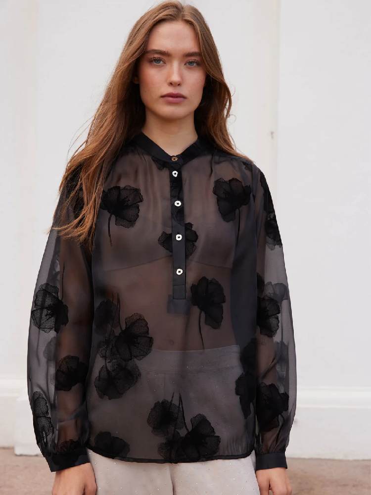 7462 Talia blouse